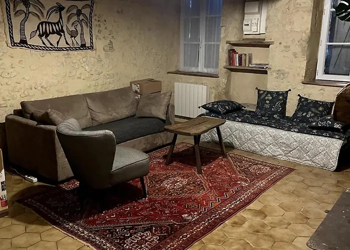 Charming Percheron House Hébergement de vacances *